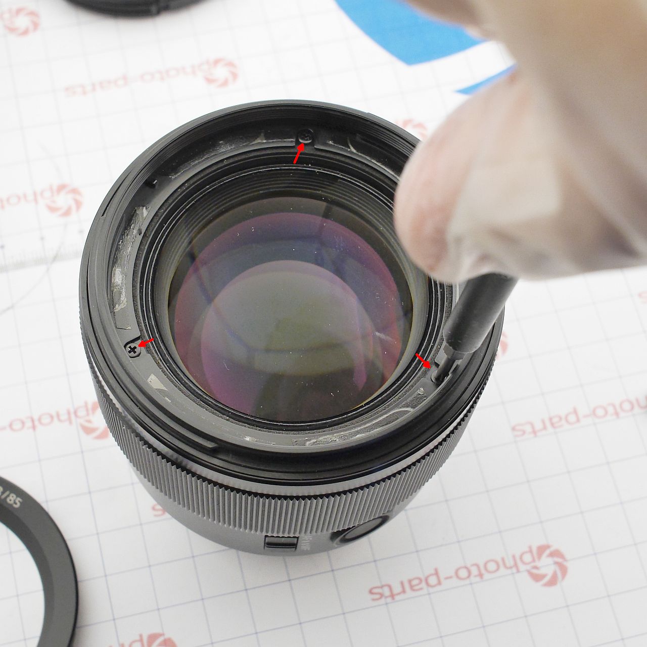 Sony 85mm 1.8 FE - a simple focus fix and teardown